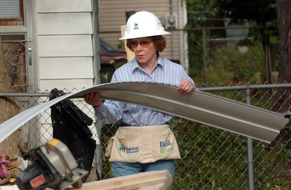 Rosalynn Carter works at a Habitat for Humanity event in Benton Harbor, Mich., on June 21, 2005.R. Diamond / WireImage file