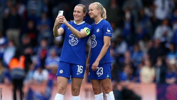 douxnews-lifestyle-Bayern-Munich-sign-Pernille-Harder-and-Magdalena-Eriksson-from-WSL-champions-BBC-Sport.jpg