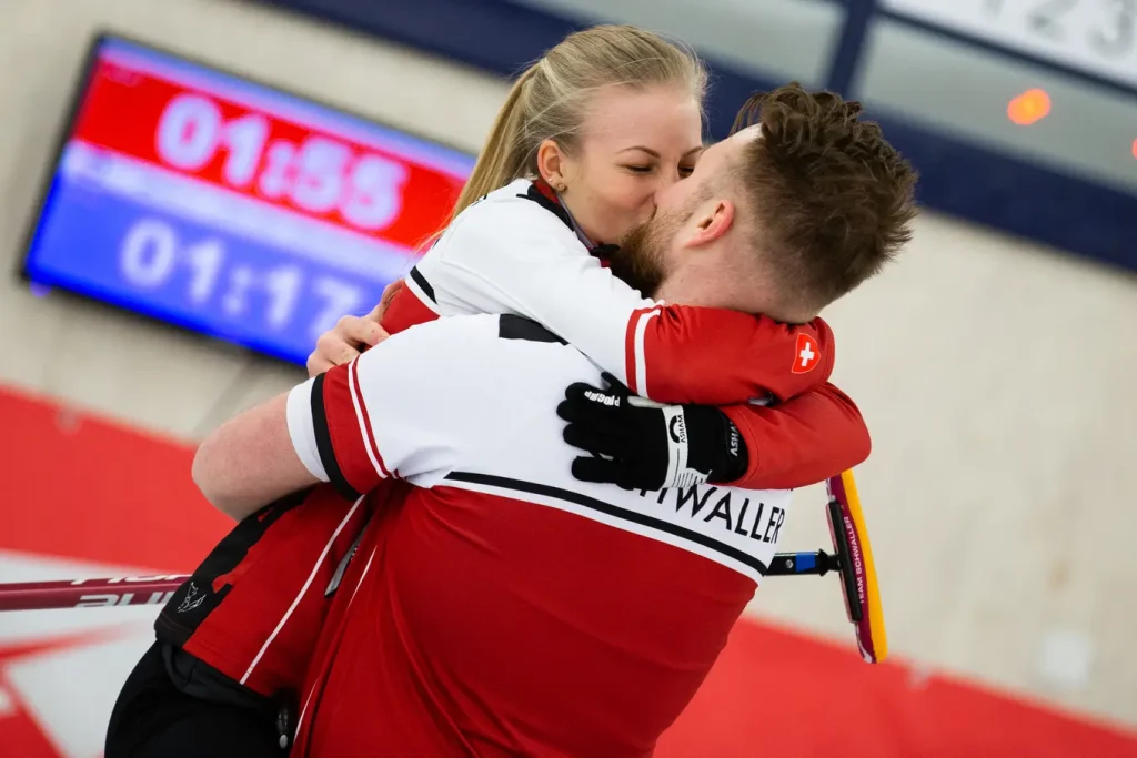 douxnews-lifestyle-CC-Solothurn-Regio-Solothurner-Traumpaar-ist-Schweizer-Meister-im-Mixed-Curling.webp 