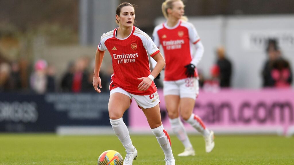 douxnews-lifestyle-USWNTs-Emily-Fox-hopes-Arsenal-move-takes-her-to-next-level-ESPN.jpg 